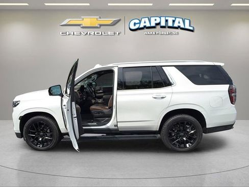 Used 2021 Chevrolet Tahoe High Country w/ Premium Package AWD/4WD image 9