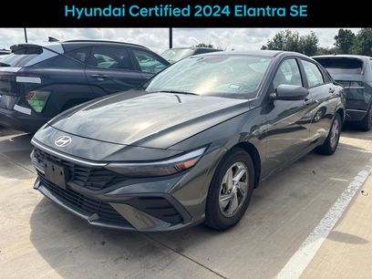 Used 2024 Hyundai Elantra SE