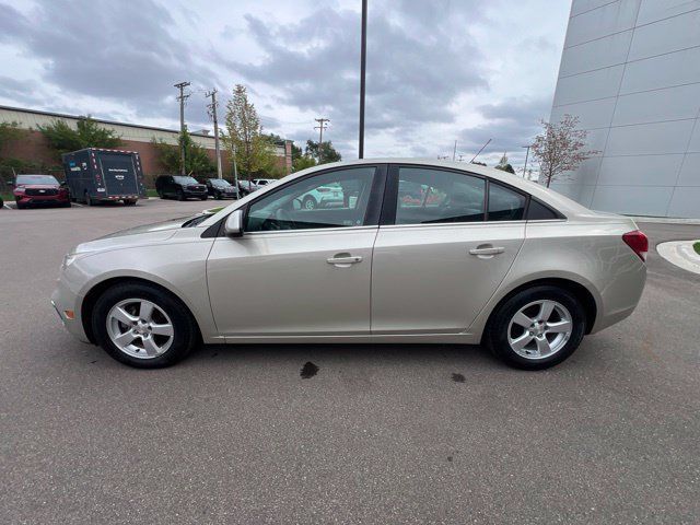 Used 2016 Chevrolet Cruze LT FWD image 8