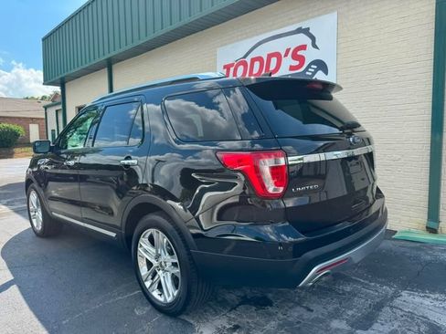 Used 2017 Ford Explorer Limited FWD image 7