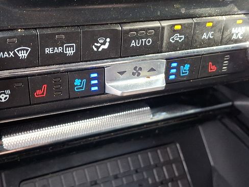 Certified 2025 Ford F150 Tremor w/ Equipment Group 402A High AWD/4WD image 24