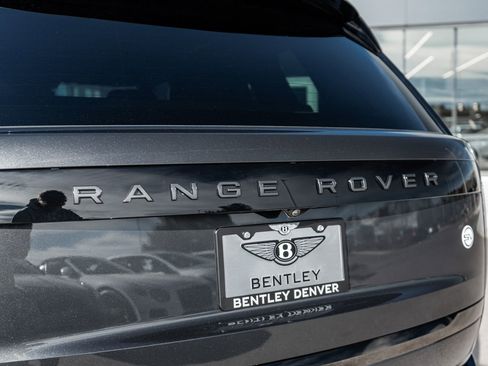 Used 2023 Land Rover Range Rover SV image 10
