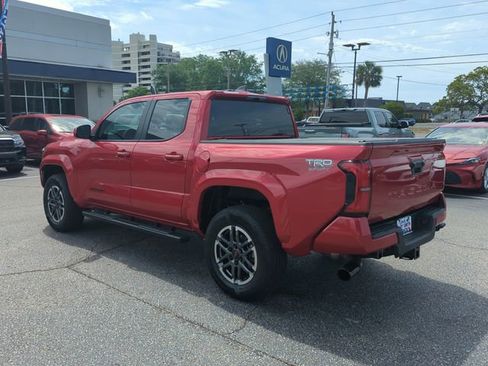 Used 2025 Toyota Tacoma TRD Sport RWD image 6