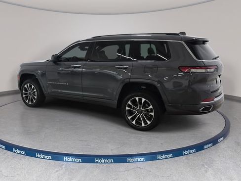 Used 2021 Jeep Grand Cherokee L Overland w/ Luxury Tech Group IV AWD/4WD image 8