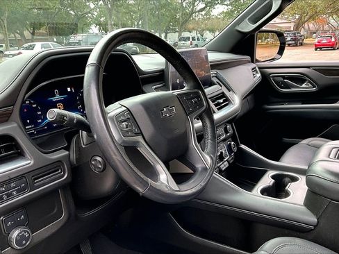 Used 2022 Chevrolet Tahoe Z71 w/ Luxury Package image 14