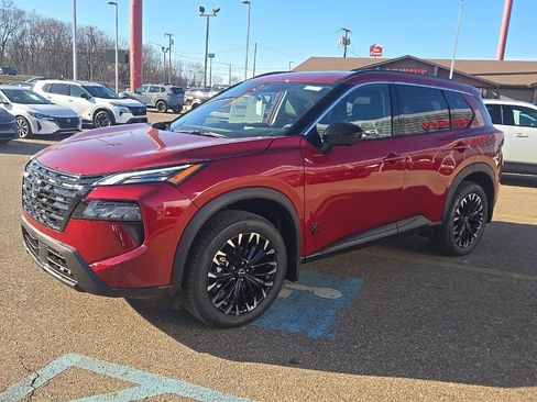 New 2026 Nissan Pathfinder SL image 3