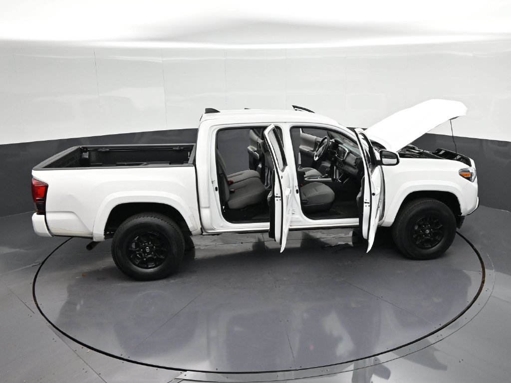Used 2022 Toyota Tacoma SR5 w/ Technology Package RWD image 39