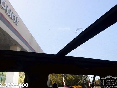 Used 2023 Cadillac Escalade Premium Luxury w/ Performance Package image 30