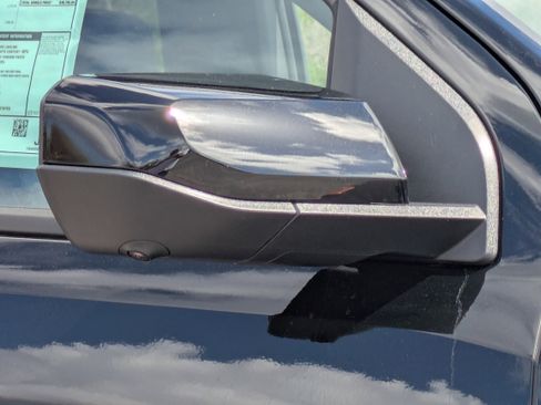 New 2026 GMC Canyon Elevation image 13