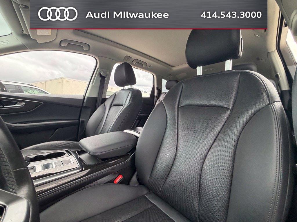 Used 2023 Audi Q7 3.0T Premium Plus AWD/4WD image 5