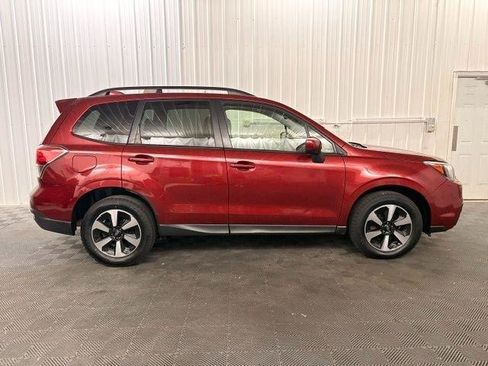 Used 2017 Subaru Forester 2.5i Premium w/ Popular Package #2A AWD/4WD image 22