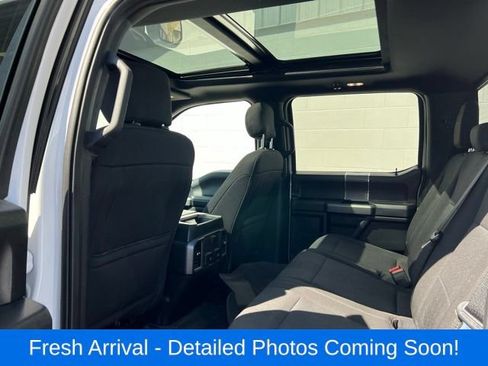 Used 2018 Ford F150 XLT w/ Equipment Group 302A Luxury AWD/4WD image 10