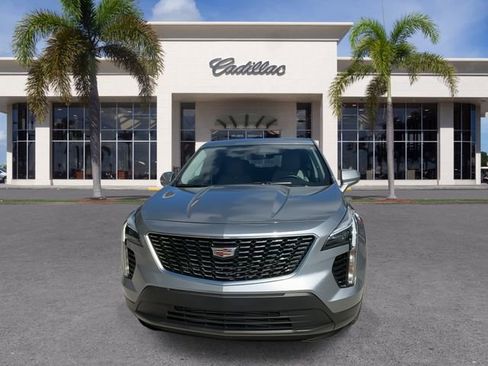 Used 2023 Cadillac XT4 Luxury image 4