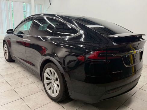 Used 2018 Tesla Model X 100D AWD/4WD image 7