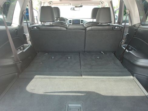 Used 2016 Honda Pilot Touring image 34