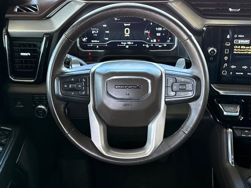 Used 2023 GMC Sierra 1500 Denali w/ Technology Package image 18