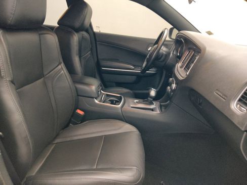 Used 2022 Dodge Charger SXT w/ Leather Interior Group RWD image 21