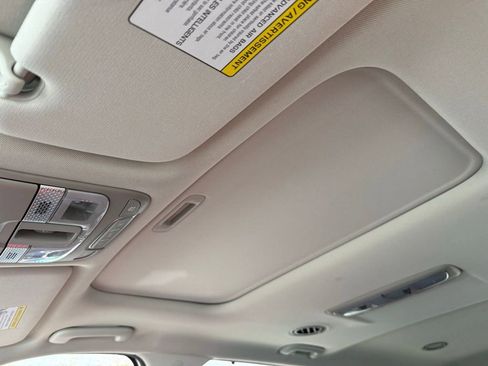 Used 2021 Kia Telluride EX w/ Towing Package image 39