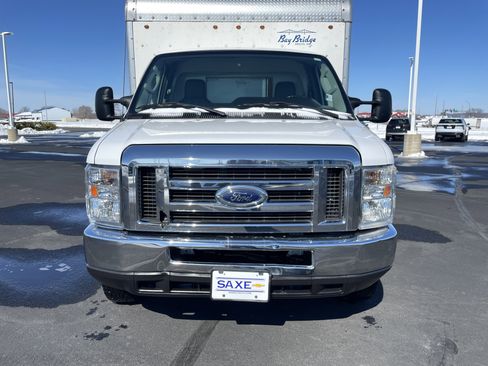 Used 2016 Ford E-450 and Econoline 450 Super Duty w/ Power Windows & Locks Group image 8