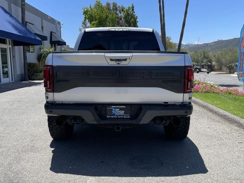 Used 2018 Ford F150 Raptor w/ Equipment Group 802A Luxury AWD/4WD image 6