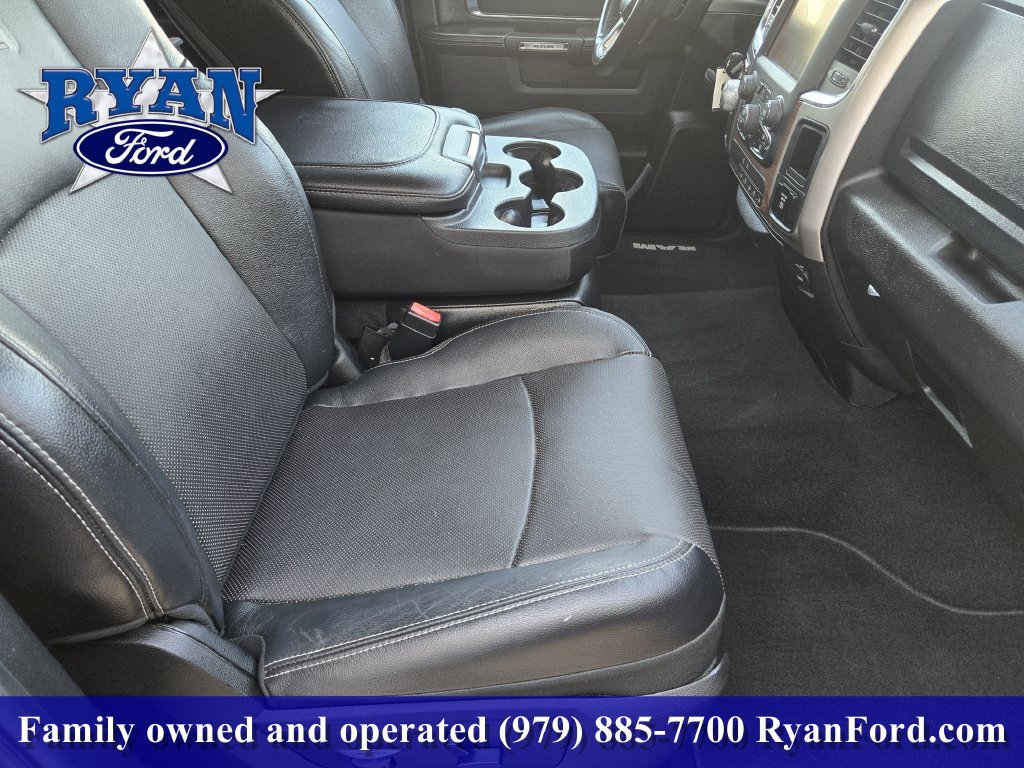 Used 2017 RAM 1500 Laramie RWD image 10