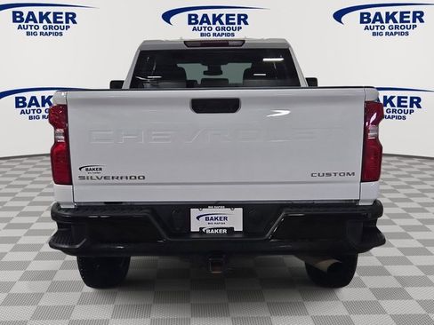 Used 2024 Chevrolet Silverado 2500 Custom w/ Custom Convenience Package image 14