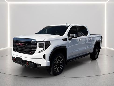 Used 2024 GMC Sierra 1500 AT4 w/ Technology Package AWD/4WD image 1