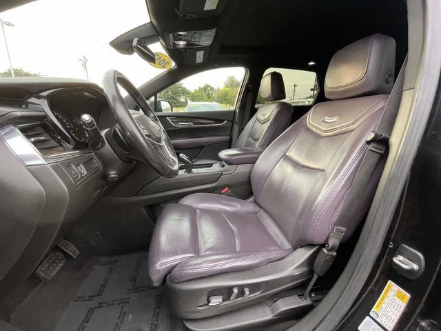 Used 2017 Cadillac XT5 Premium Luxury AWD/4WD image 17