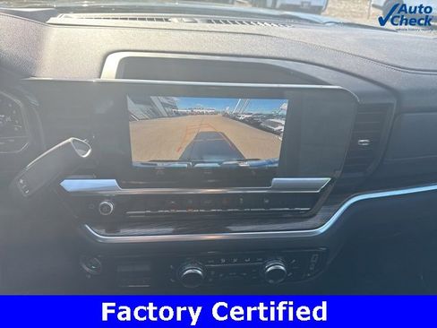 Certified 2022 GMC Sierra 1500 SLE w/ Preferred Package image 20