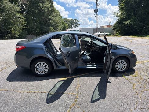 Used 2014 Toyota Corolla L FWD image 23