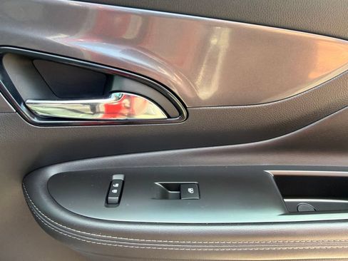 Used 2022 Buick Encore Preferred w/ Safety Package AWD/4WD image 22