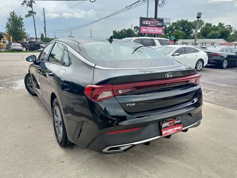 Used 2021 Kia K5 LX FWD image 2