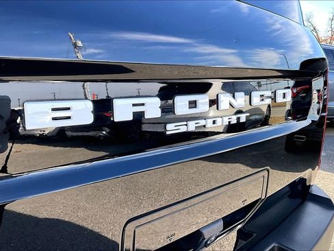 Used 2022 Ford Bronco Sport Badlands w/ Premium Package image 42