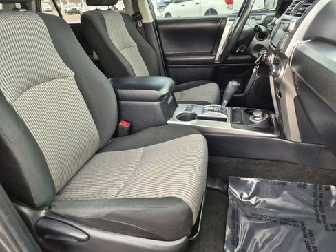 Used 2018 Toyota 4Runner SR5 image 23