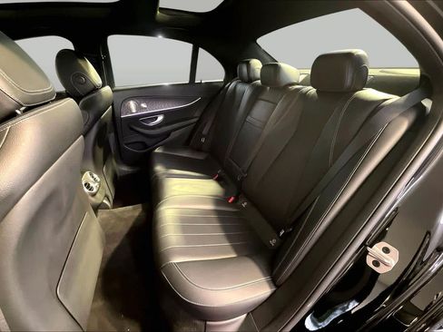Used 2023 Mercedes-Benz E 350 4MATIC Sedan image 21
