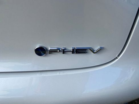 New 2026 Toyota Prius Plug-In Hybrid image 13