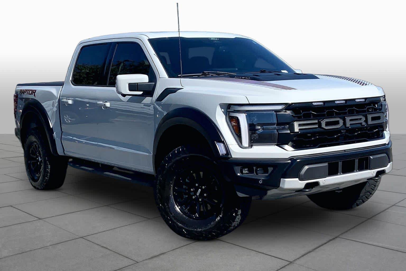 Used 2026 Ford F150 Raptor AWD/4WD image 3