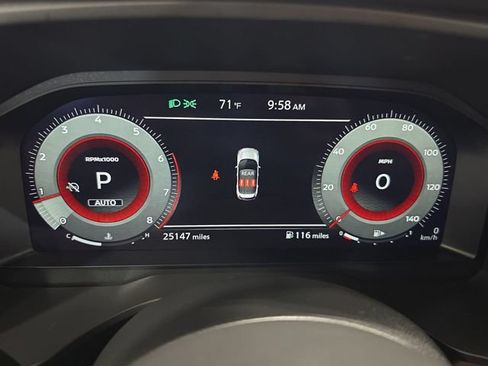 Used 2024 Nissan Rogue Platinum w/ Platinum Premium Package AWD/4WD image 12