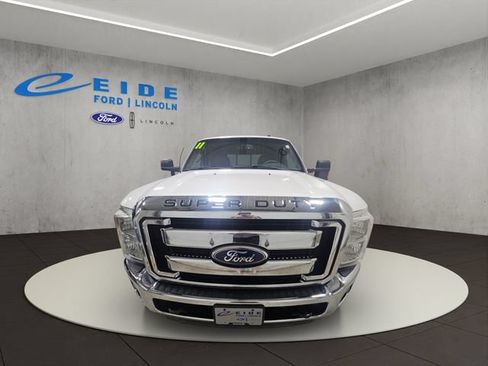 Used 2011 Ford F250 Lariat w/ Lariat Interior Pkg AWD/4WD image 6