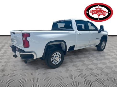 Used 2023 Chevrolet Silverado 2500 LT AWD/4WD image 7