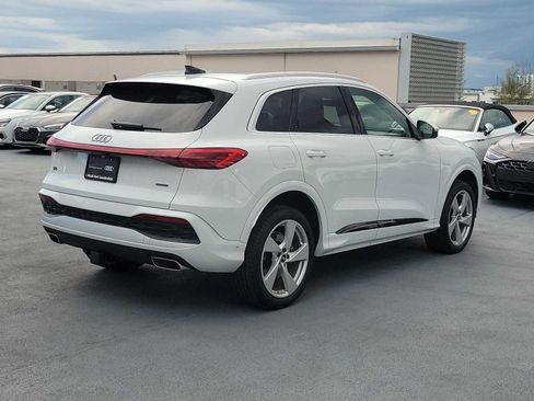 Certified 2025 Audi Q5 Premium Plus w/ Premium Plus AWD/4WD image 6