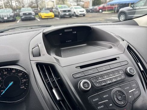 Used 2017 Ford Escape S image 2