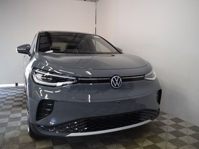 New 2025 Volkswagen ID.4 Pro S Plus