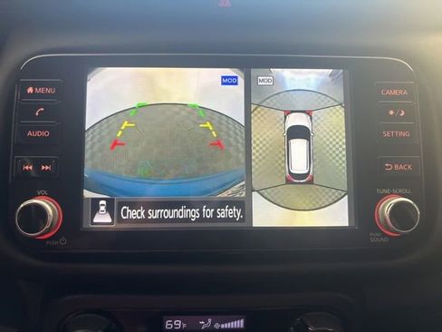 Used 2022 Nissan Kicks SR FWD image 8