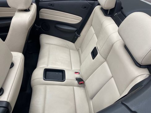Used 2013 BMW 128i Convertible RWD image 32