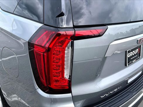 Used 2023 GMC Yukon Denali AWD/4WD image 29