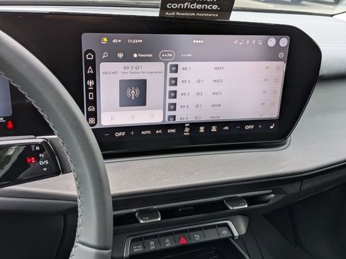 New 2026 Audi Q3 quattro 2.0T image 9