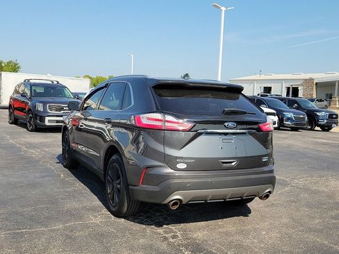 Used 2019 Ford Edge SEL w/ Equipment Group 201A AWD/4WD image 4