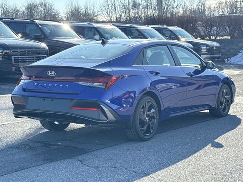 New 2026 Hyundai Elantra SEL Sport Premium image 13