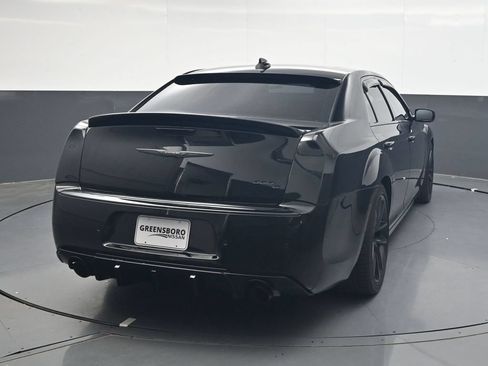 Used 2023 Chrysler 300 C RWD image 5